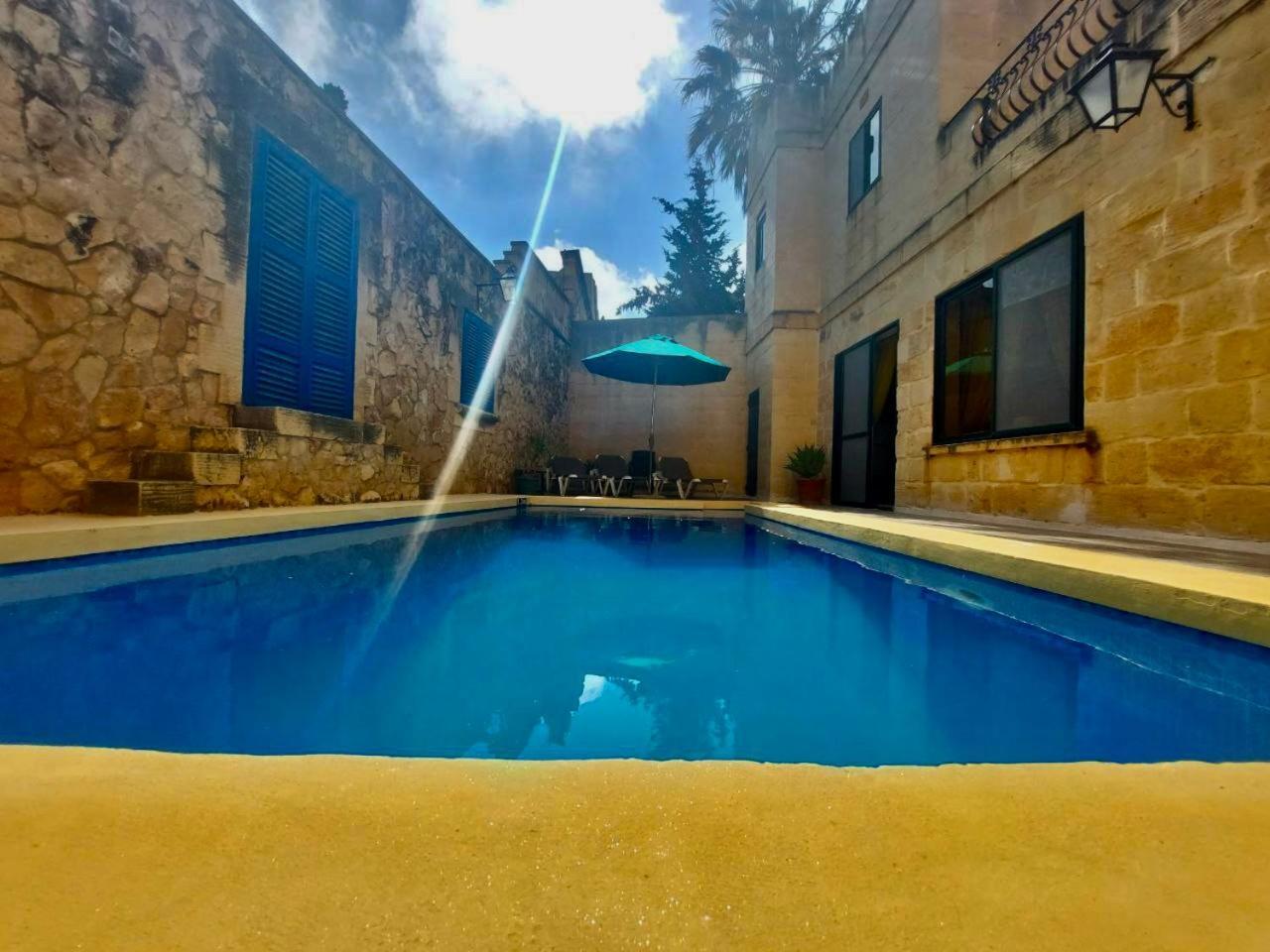 Mj * Xagħra